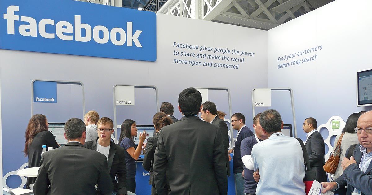 Facebook a pagamento è una bufala