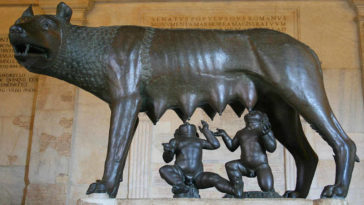 Romolo e Remo con la lupa