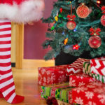 Albero di Natale con regali.