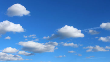 Un bel cielo azzurro